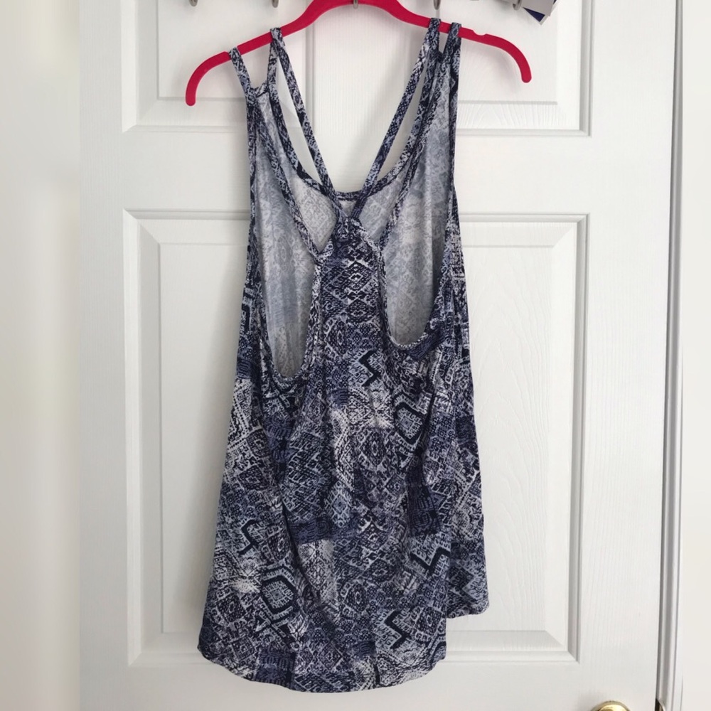 Patterned Tank - Picture 2 of 3